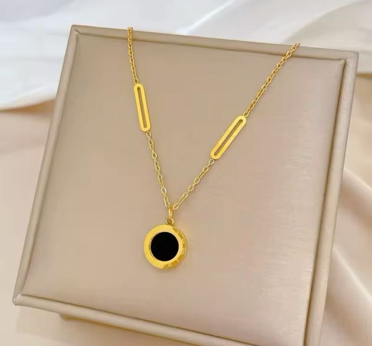 سلسلة بلغاري وجهين أبيض وأسود ستانلس ستيل