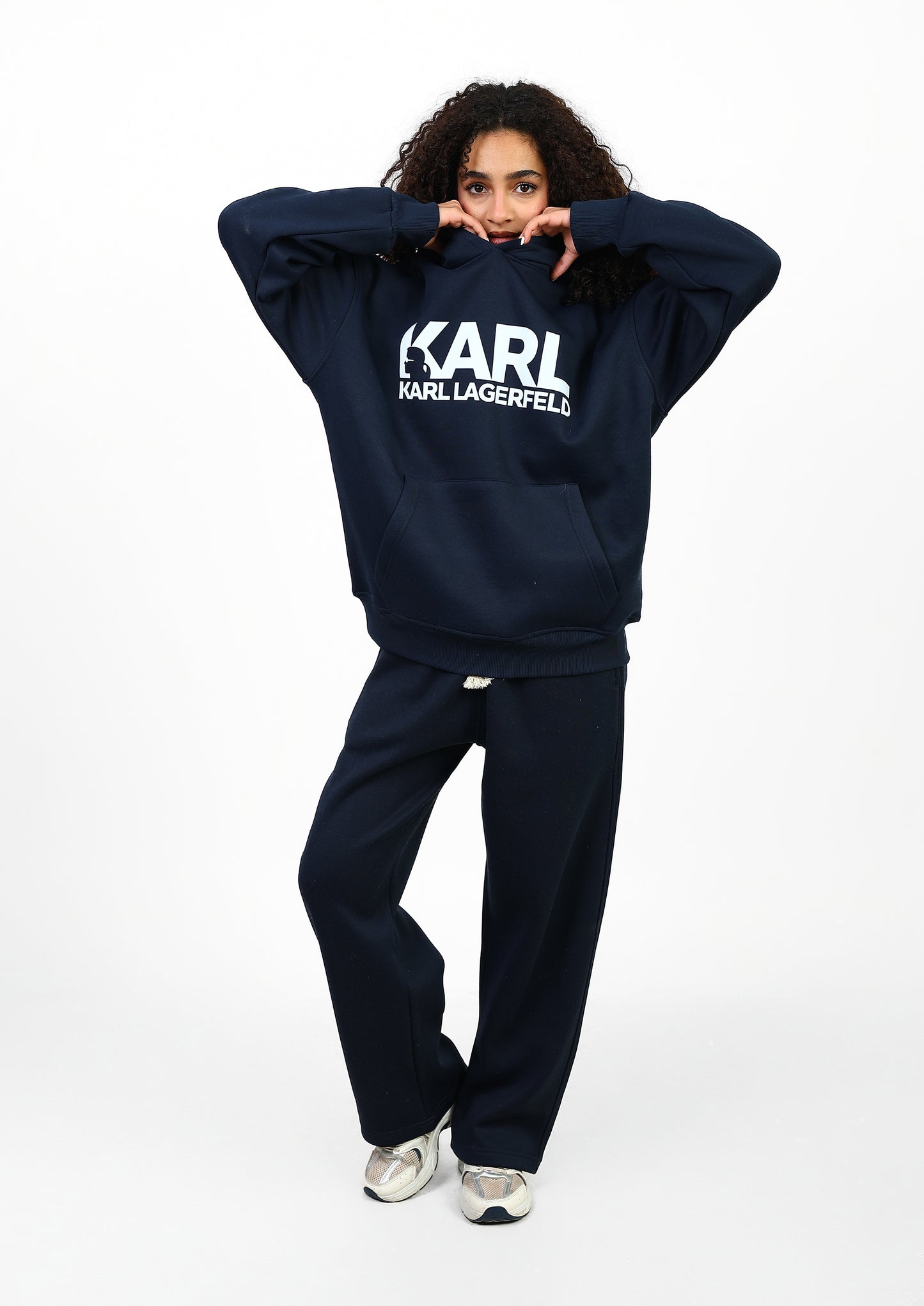 هودي كارل قطن 100% يونيسكس