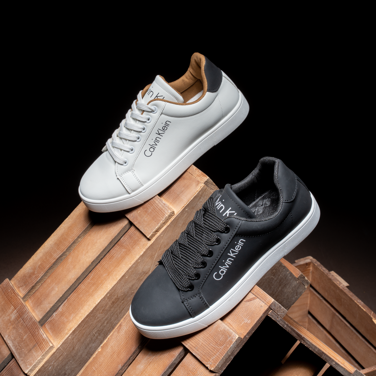 سنيكر كالفن كلاين رجالي