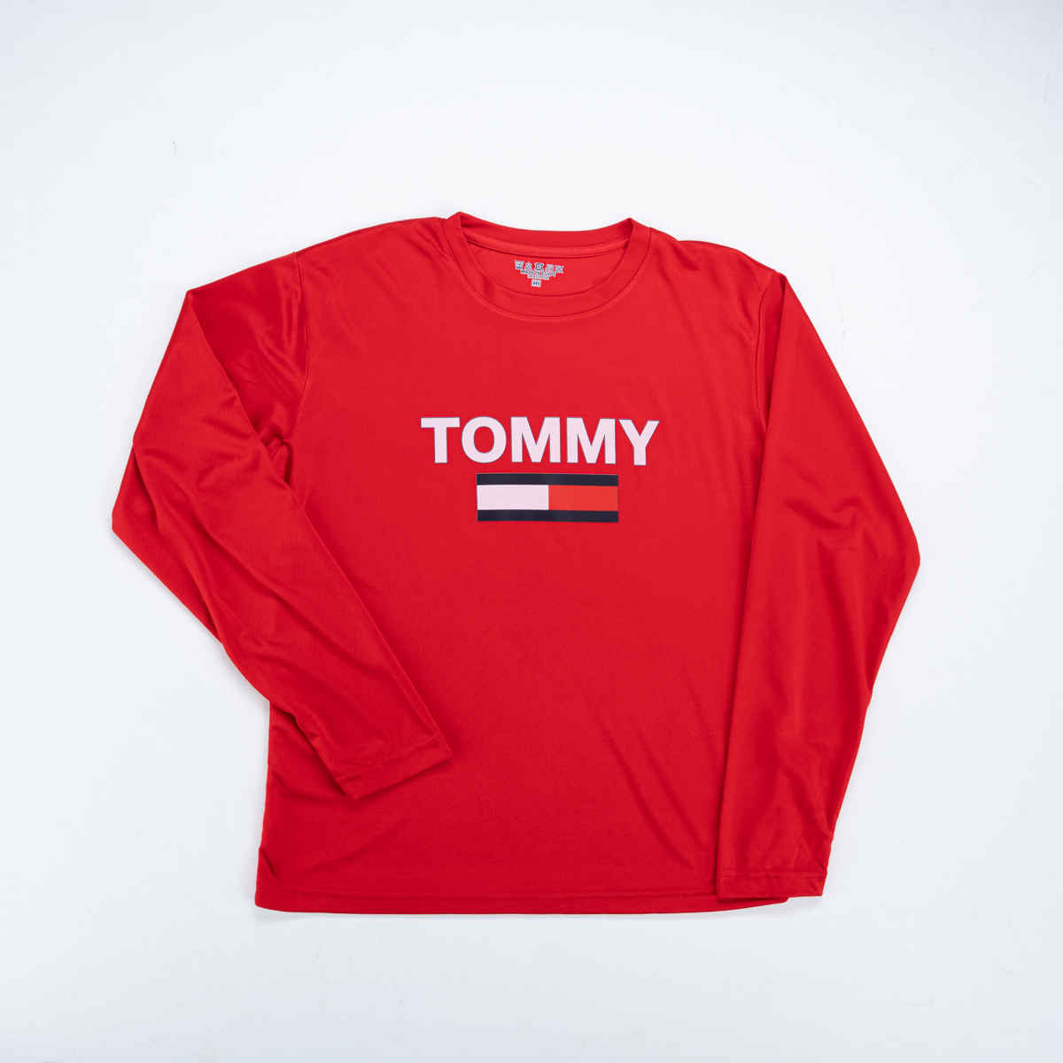 تي شيرت تومي كم طويل