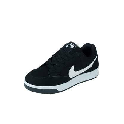 كوتشي نايك أدفيرسري رجالي