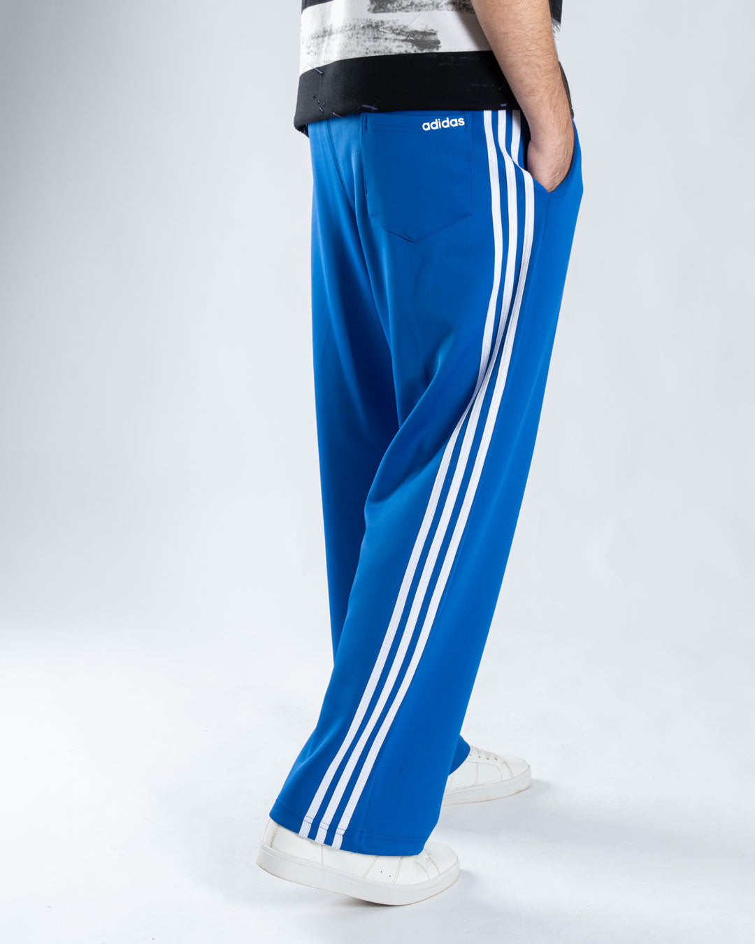 سويت بانتس أديداس