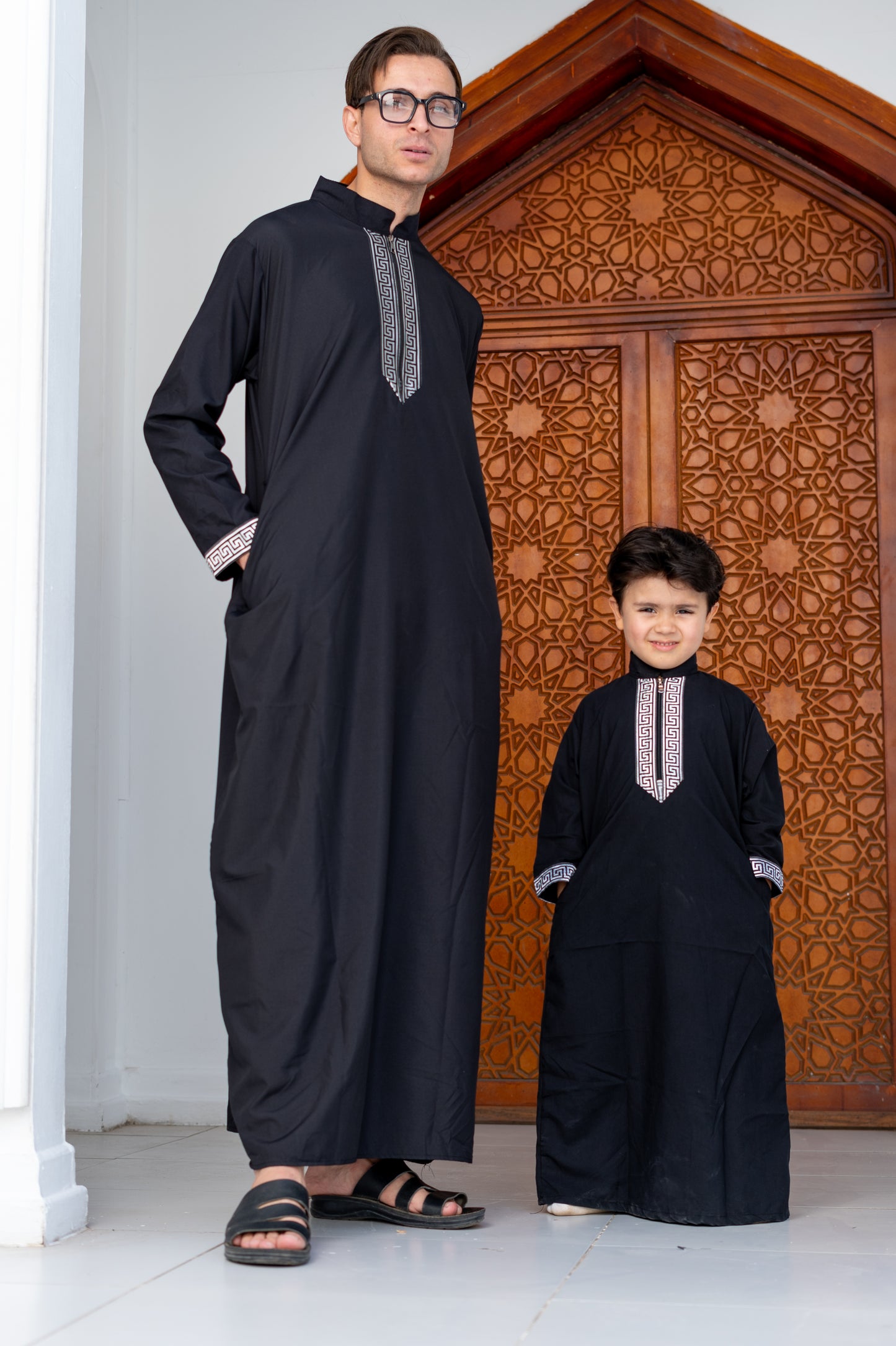 عباية رجالي بغطاء للرأس