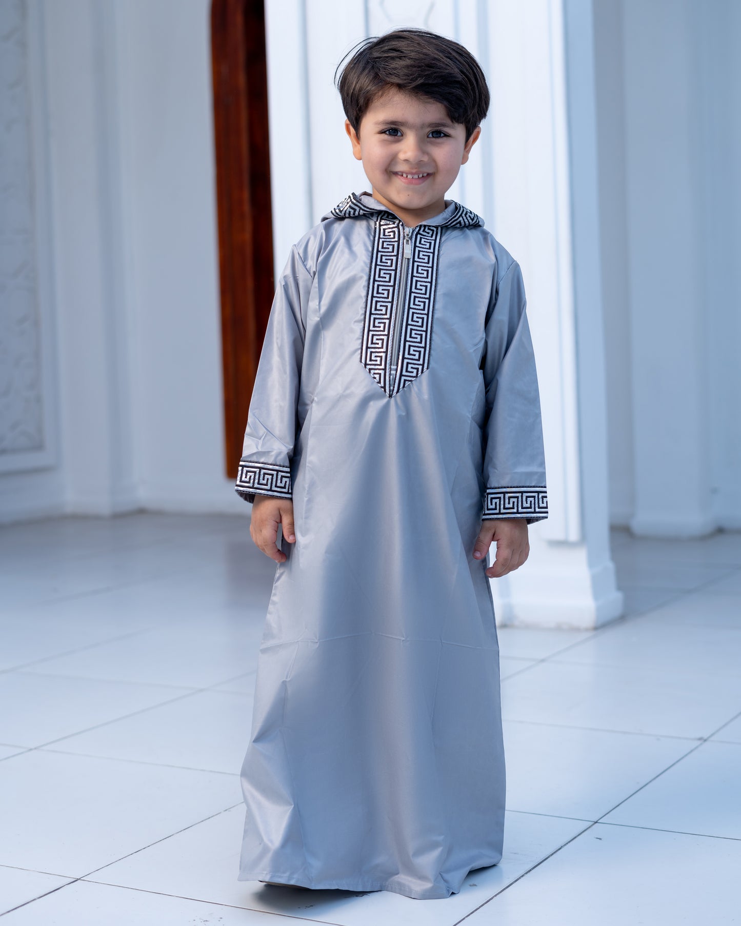 عباية اطفالي بغطاء راس