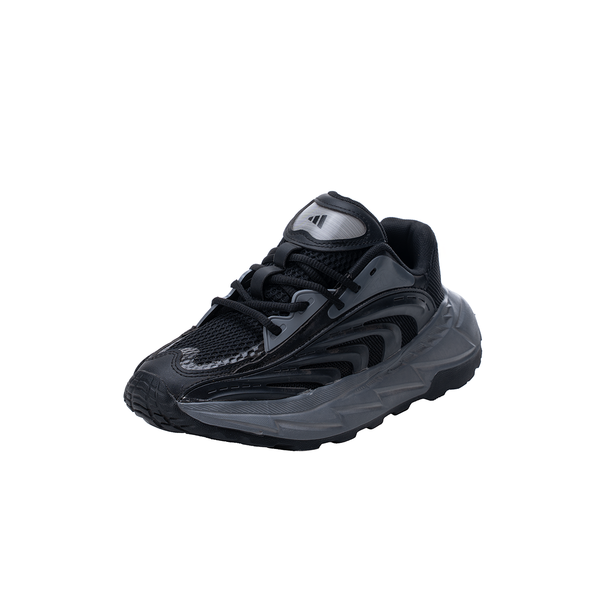 كوتشي أديداس