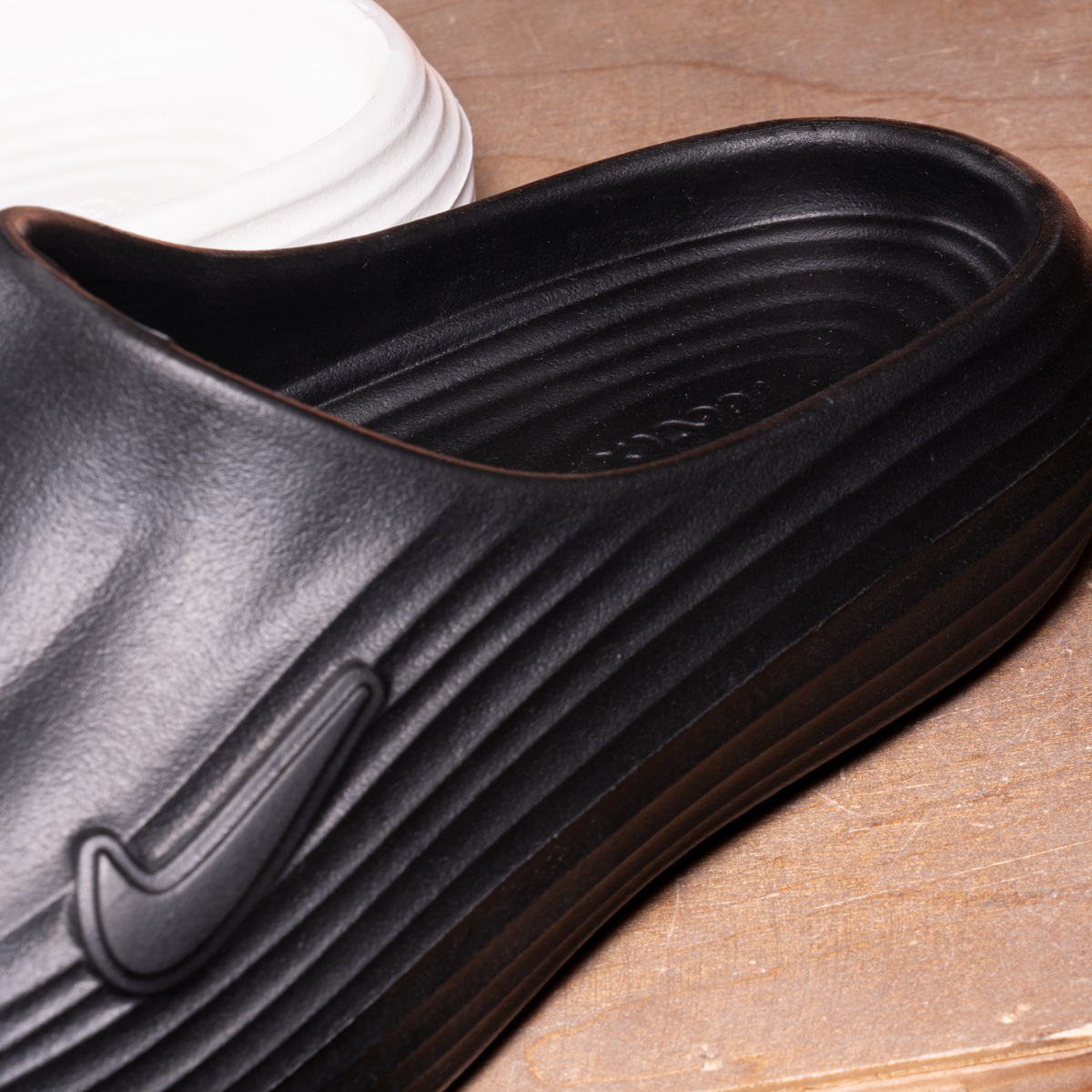 سليبر طبي خفيف ومريح للجنسين