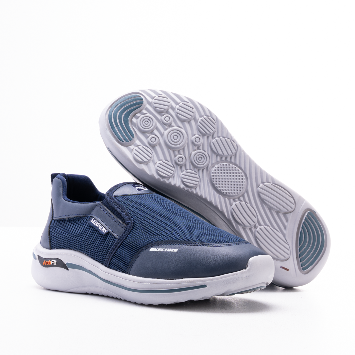 كوتشي اسكتشر طبي