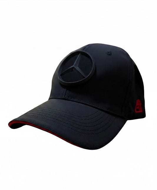 كاب مرسيدس أسود بالكامل